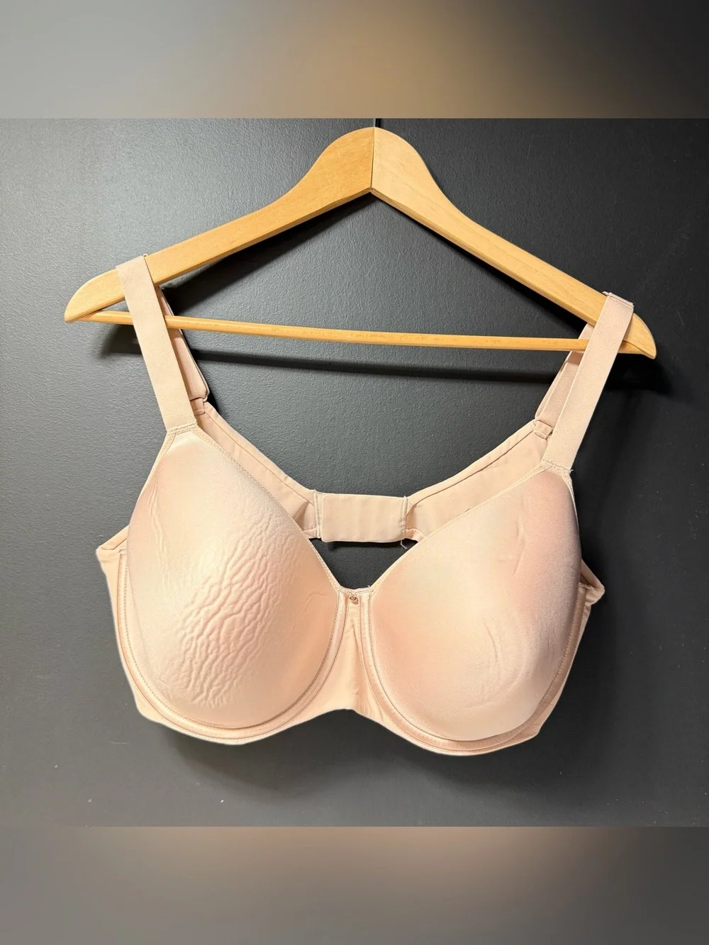 Comfort Chic Back Smoothing T-Shirt Bra